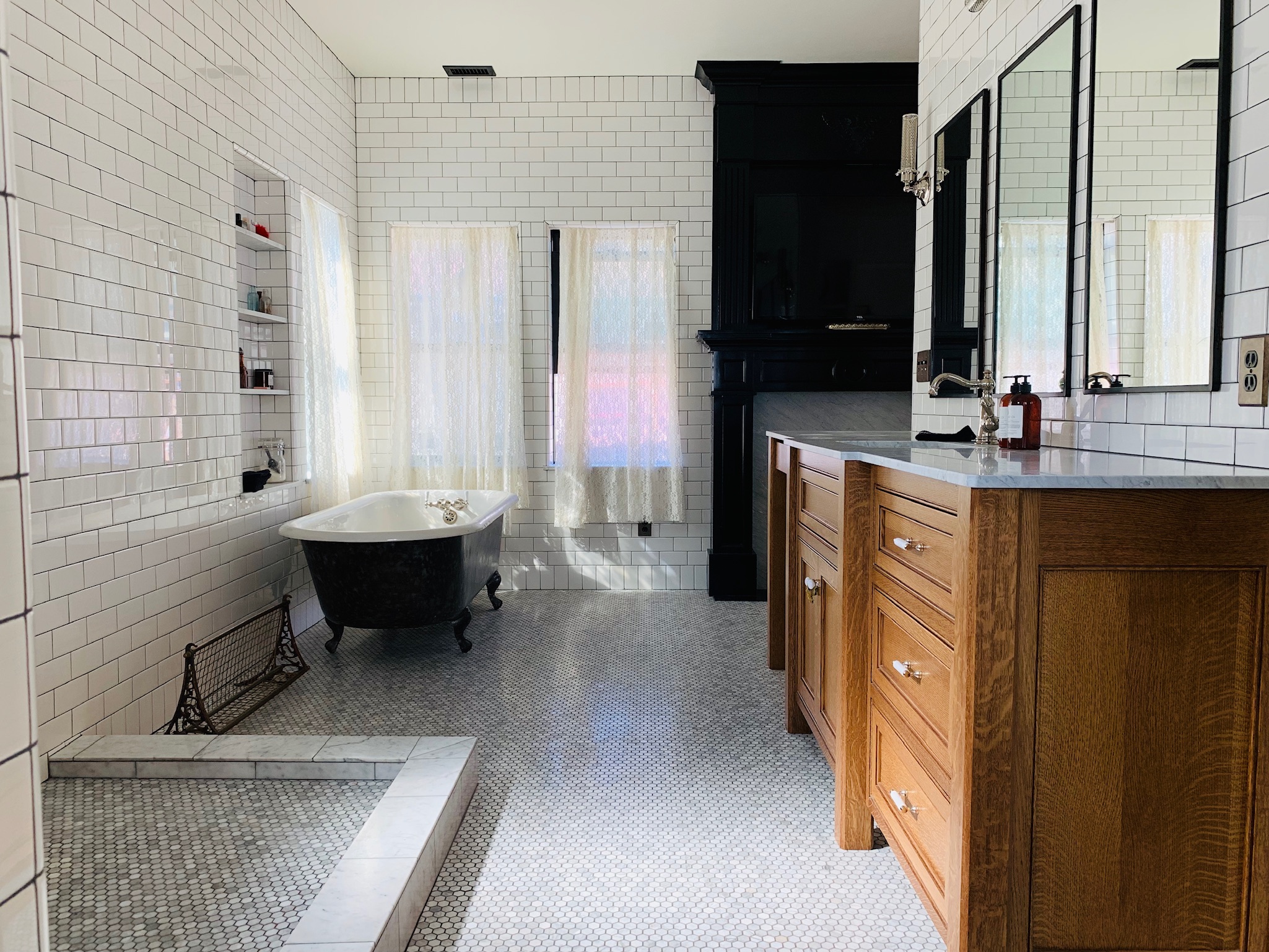 White Subway Tile Bathroom and Claw Foot Tub | San Luis Obispo, CA